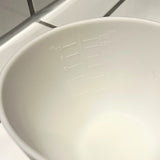 Small silicon bowl with measuring line
